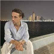 Cerchi un professionista nell'insegnamento che ti segua con costanza e spieghi i concetti in maniera semplice ed efficace? Scrivimi